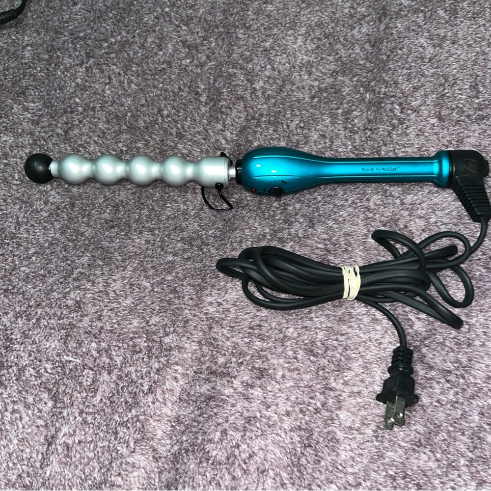 Bed head Blue and Silver Curling Wand